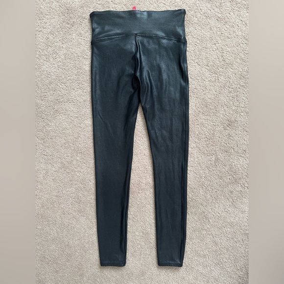 SPANX Women’s Faux Leather Snake Print High Rise Leggings Size Medium Black - Picture 5 of 6